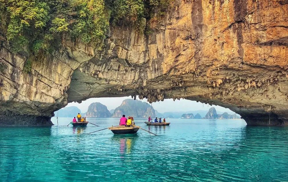 19 days in vietnam itinerary days 9–10 ha long bay – emerald waters